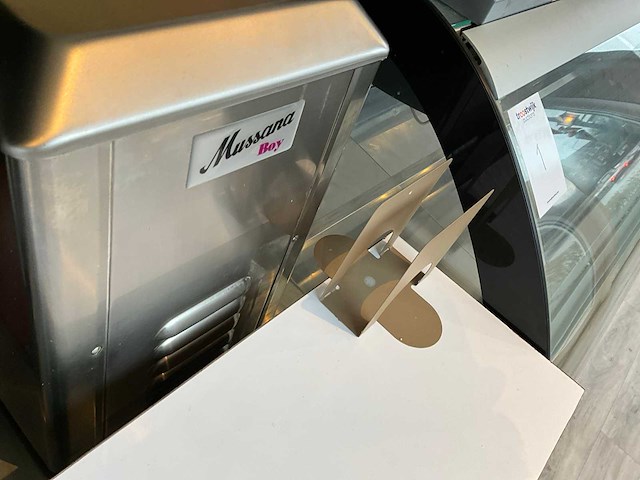 Mussana slagroom machine - afbeelding 6 van  8