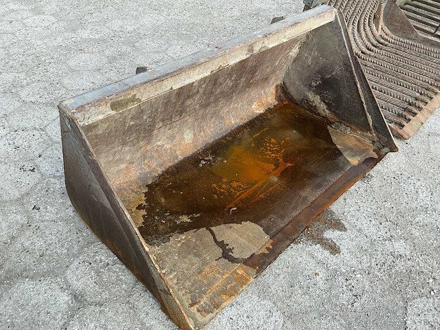 Mustang al306 shovel - afbeelding 54 van  60
