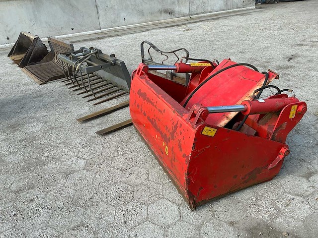 Mustang al306 shovel - afbeelding 59 van  60
