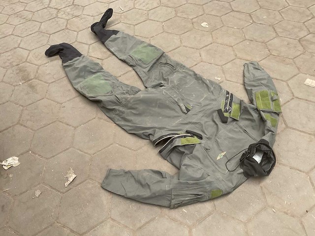 Mustang survival tactical aircrew dry suit - afbeelding 2 van  4