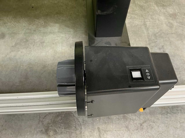 Mutoh xpertjet 1641 sr pro - 2025 - flatbedprinter uv - afbeelding 16 van  29