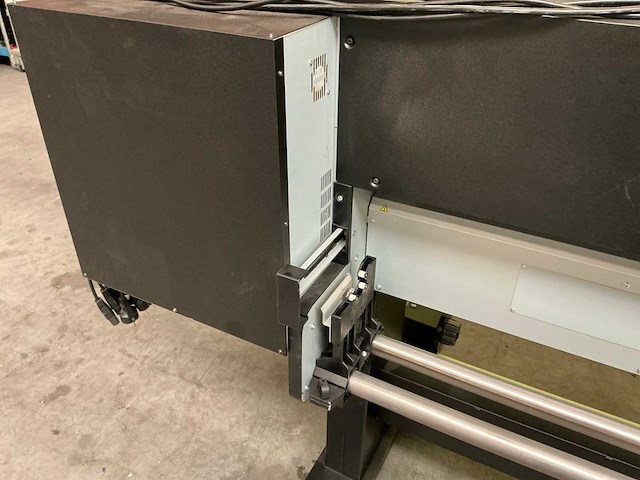 Mutoh xpertjet 1641 sr pro - 2025 - flatbedprinter uv - afbeelding 22 van  29