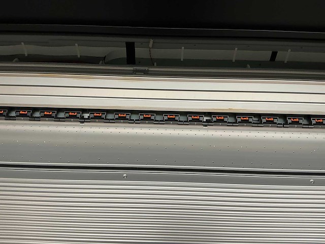 Mutoh xpertjet 1641 sr pro - 2025 - flatbedprinter uv - afbeelding 9 van  29