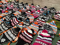 Muts en sjaals (1150x) - afbeelding 1 van  7