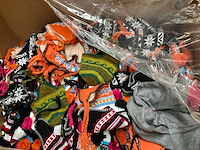 Muts en sjaals (1150x) - afbeelding 2 van  7