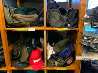 Mutsen en petten - afbeelding 1 van  5