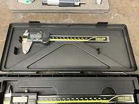 Mututoyo 0-150 mm digitale schuifmaat (2x) - afbeelding 3 van  3