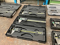 Mututoyo 0-150 mm digitale schuifmaat (3x) - afbeelding 1 van  4