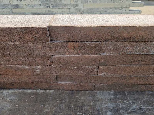 Muurblokken brown black genuanceerd (ca.896 stuks) - afbeelding 3 van  5