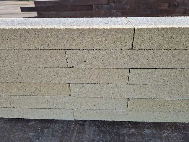 Muurblokken (ca.224 stuks) - afbeelding 1 van  2