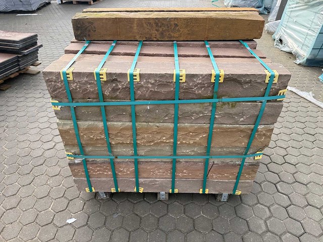 Muurblokken (ca.36 stuks) - afbeelding 1 van  2