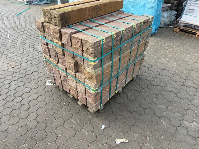 Muurblokken (ca.36 stuks) - afbeelding 2 van  2