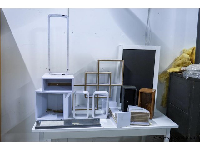 Muurdecoratie, diverse soorten - afbeelding 2 van  4