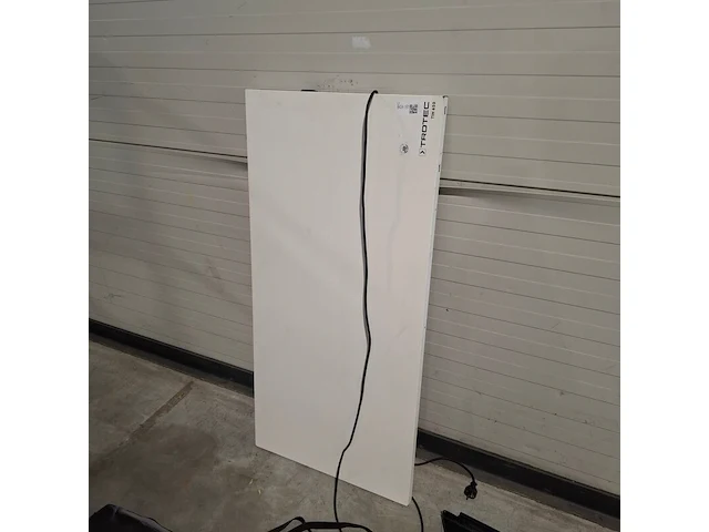 Muurdroger infrarood 230v trotec, tih 650, bouwjaar 2016 - afbeelding 2 van  4