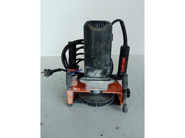 Muursleuvenzaag - 40mm - 230v mtd, sd1500, bouwjaar 2017 - afbeelding 2 van  6