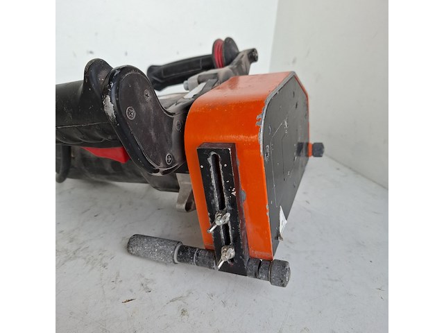 Muursleuvenzaag - 40mm - 230v mtd, sd1500, bouwjaar 2018 - afbeelding 7 van  7