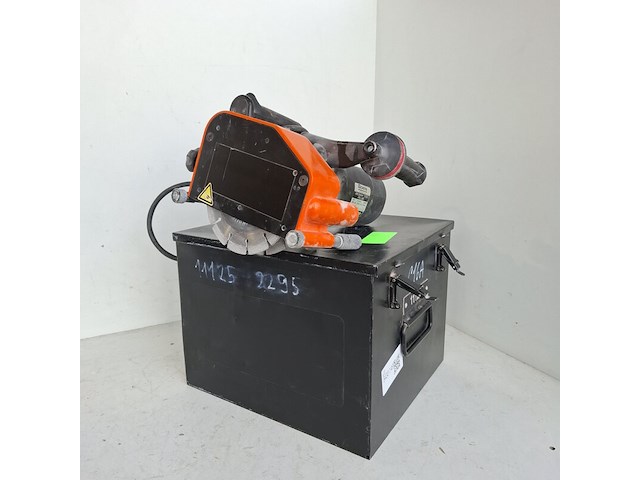 Muursleuvenzaag - 40mm - 230v mtd, sd1500, bouwjaar 2020 - afbeelding 1 van  7