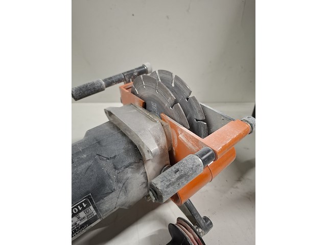 Muursleuvenzaag - 40mm - 230v mtd, sd1500, bouwjaar 2021 - afbeelding 6 van  8