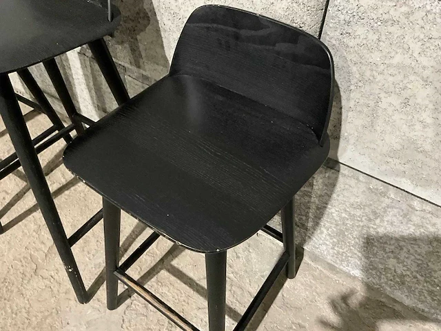 Muuto - barkruk (3x) - afbeelding 3 van  6