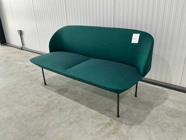 Muuto bank - afbeelding 2 van  4