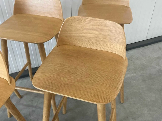 Muuto barkruk (5x) - afbeelding 2 van  7