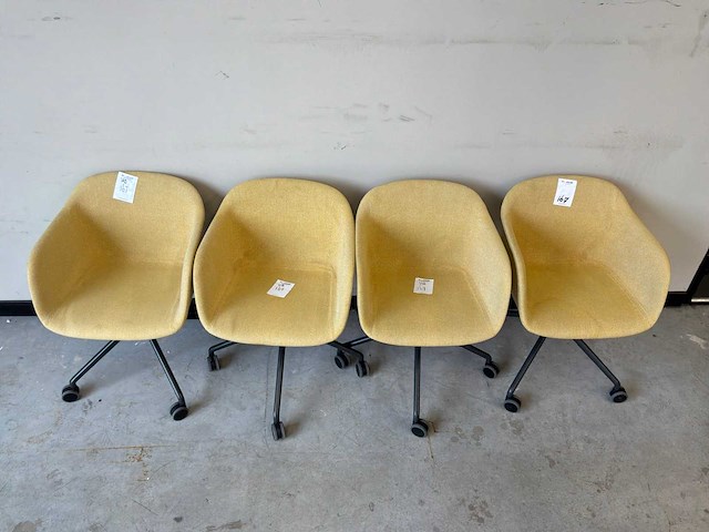 Muuto fiber vergaderstoel (4x) - afbeelding 3 van  10