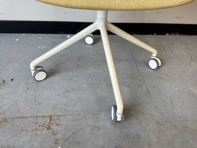 Muuto fiber vergaderstoel (4x) - afbeelding 3 van  11