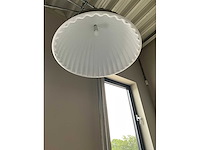 Muuto under the bell lamp - afbeelding 4 van  4