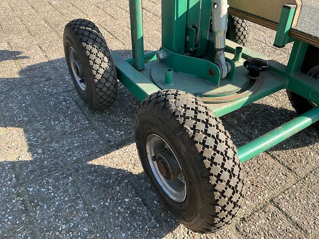 Muyen - h905p - ruitenplaatser - 2018 - afbeelding 3 van  18