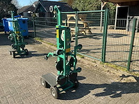 Muyen - h905p - ruitenplaatser - 2018 - afbeelding 1 van  18