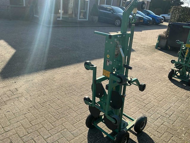 Muyen - h905p - ruitenplaatser - 2018 - afbeelding 17 van  18