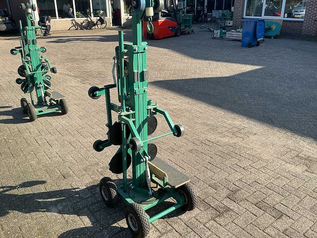 Muyen - h905p - ruitenplaatser - 2018 - afbeelding 13 van  19