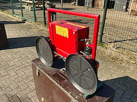 Muyen bv - va600 - vacuümheffer op accu - 2012 - afbeelding 12 van  15