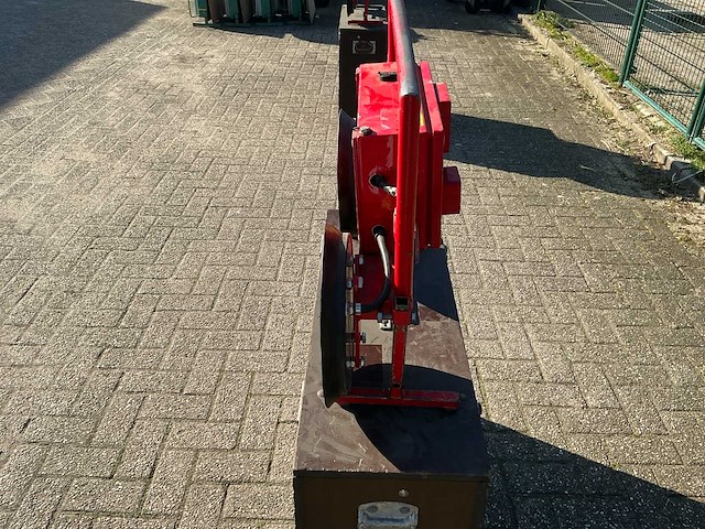 Muyen bv - va600 - vacuümheffer op accu - 2012 - afbeelding 12 van  16