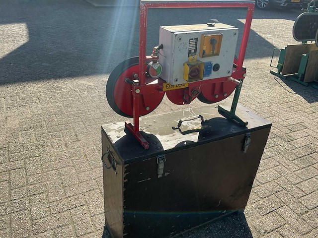 Muyen bv - va600 - vacuümheffer op accu - 2018 - afbeelding 8 van  15