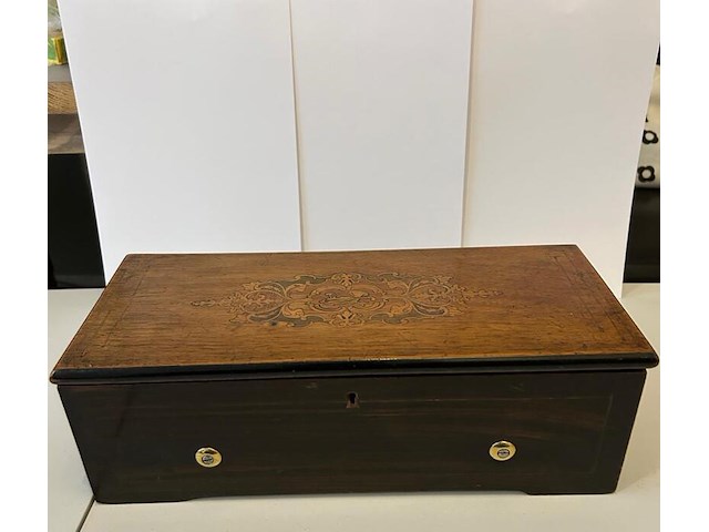 Muziek speeldoos 4 melodien nicole frerès ca 1840 - afbeelding 1 van  9