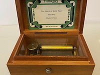 Muziek speeldoos, thorens , 3 melodien ca 1950-1960 - afbeelding 1 van  8