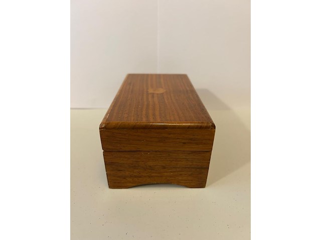 Muziek speeldoos, thorens , 4 melodien ca 1950-1960 - afbeelding 7 van  7