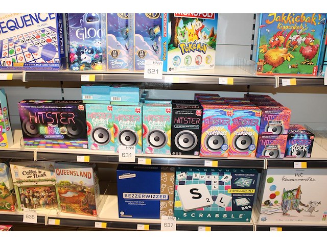 Muziekspellen jumbo hitster w.o. bingo, summerparty, guilty pleasures, movies &tv, rock, ruim 30 stuks. - afbeelding 1 van  5