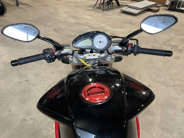 Mv agusta - brutale - f4 750s - motorfiets - afbeelding 10 van  35