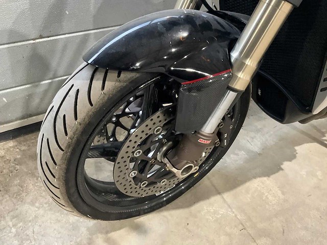 Mv agusta - brutale - f4 750s - motorfiets - afbeelding 17 van  35