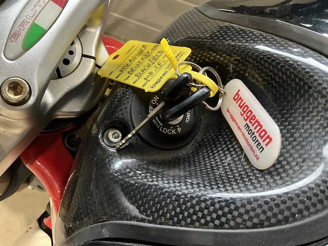 Mv agusta - brutale - f4 750s - motorfiets - afbeelding 24 van  35