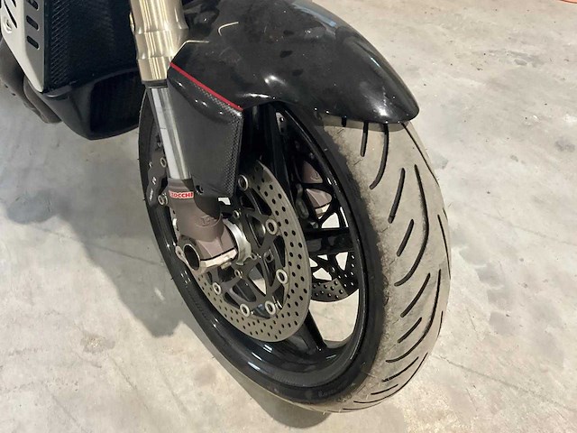 Mv agusta - brutale - f4 750s - motorfiets - afbeelding 31 van  35