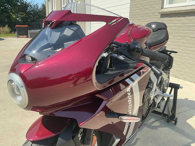 Mv agusta superveloce 98 edition motorfiets - afbeelding 4 van  34