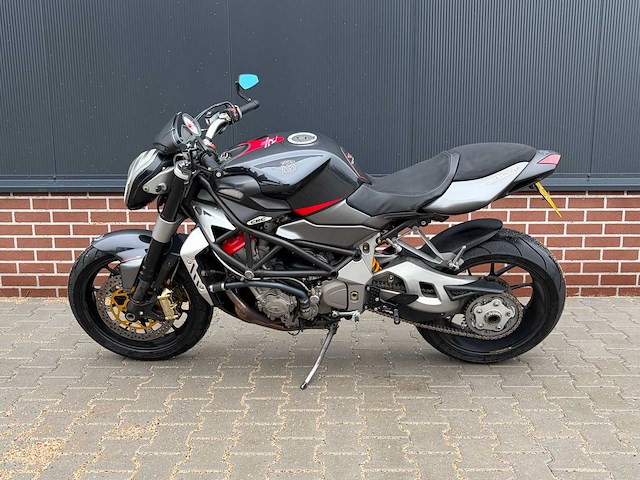 Mv agusta tour 910 s brutale motorfiets - afbeelding 9 van  16