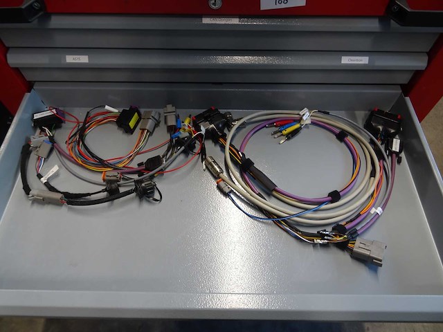 Mw tools - mobiele werktafel met inhoud - afbeelding 4 van  8