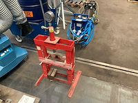 Mw tools cat83010ts hydraulische pers - afbeelding 4 van  5