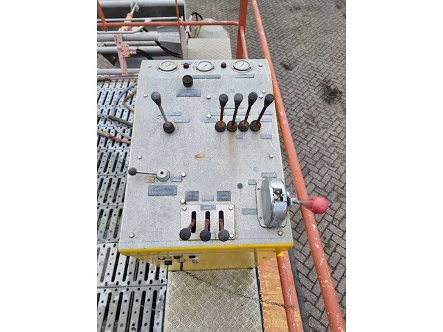 Mwm - 2000 - amfibie voertuig - afbeelding 8 van  8