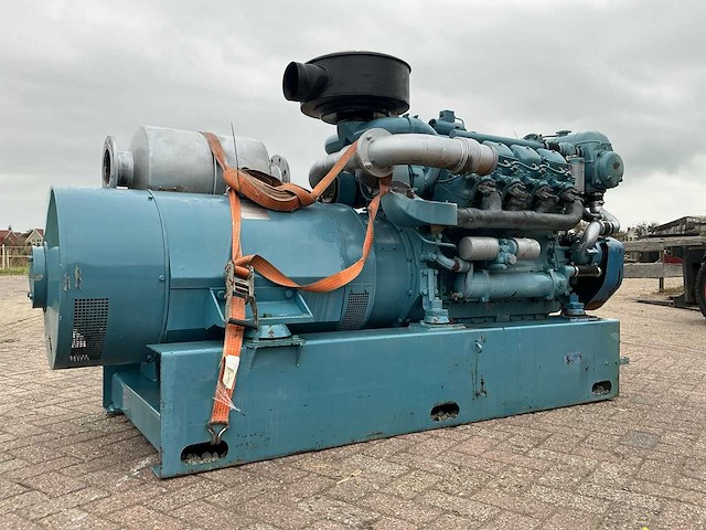 Mwm turbo diesel v8 stroomgenerator - afbeelding 2 van  17