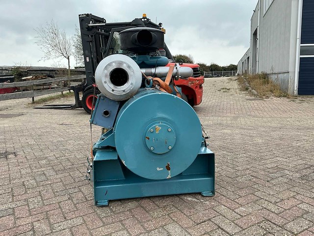 Mwm turbo diesel v8 stroomgenerator - afbeelding 17 van  17
